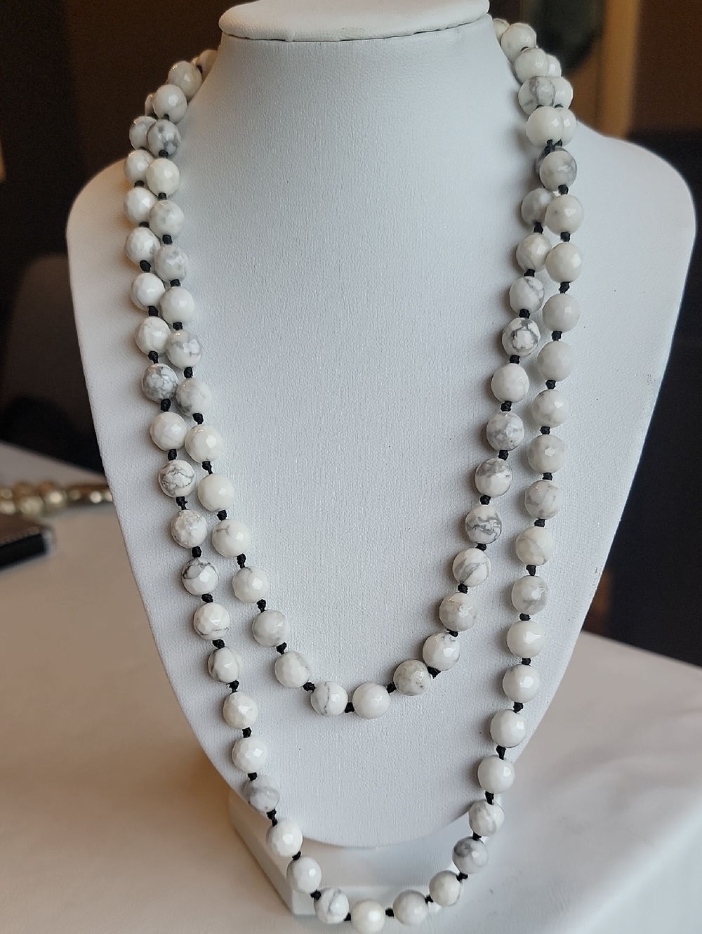 Vintage White Howlite Beaded Layered Necklace - Elegant Women’s Jewelry